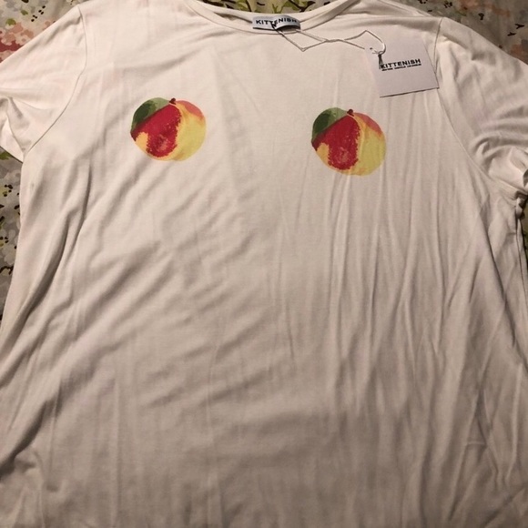 Kittenish Tops - BNWT Kittenish peaches top!!